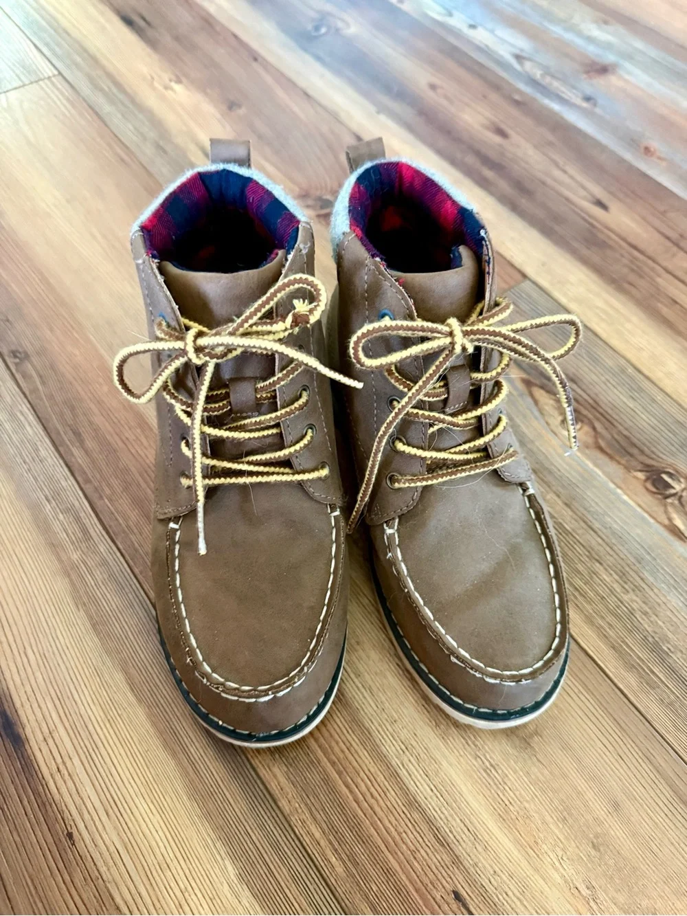 Boys Brown Leather Lace-Up Moc Toe Boots